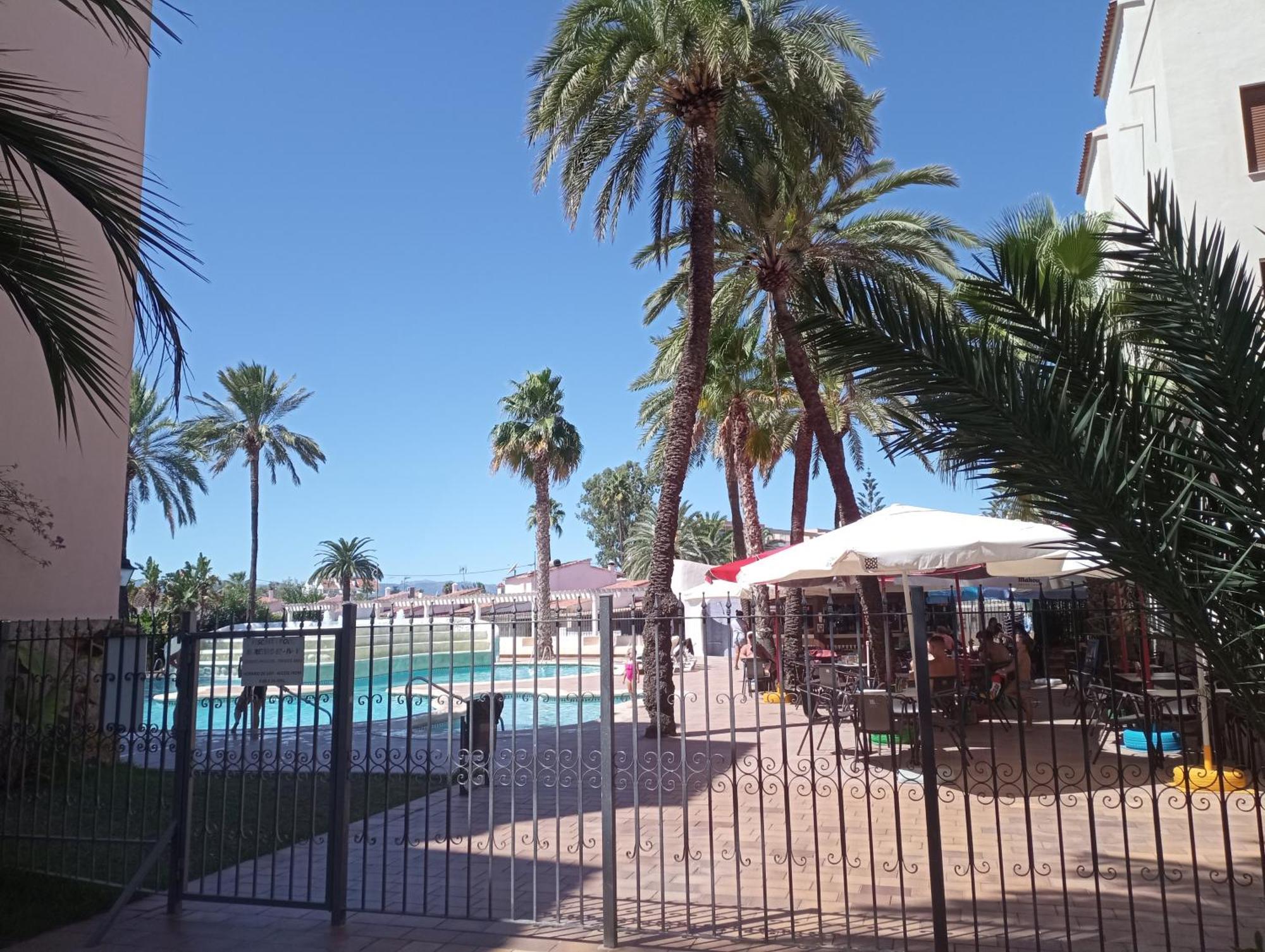 Estudio Capitán-Piscina Dénia Esterno foto