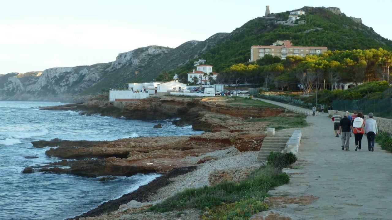 Estudio Capitán-Piscina Dénia Esterno foto